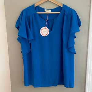 Umgee cap flutter sleeve top with v-split detail